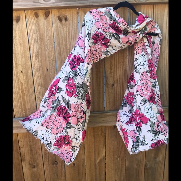 Light pink and white rose floral scarf 72” long 19” wide - Picture 9 of 11